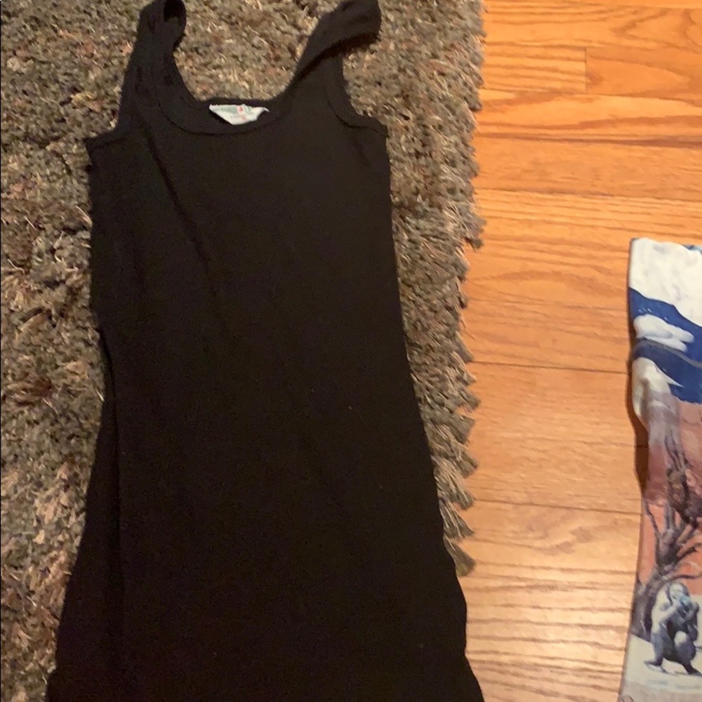 Tank ribbed